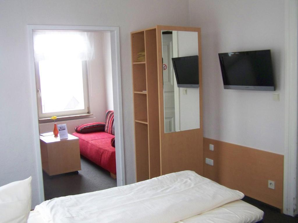 Hotel Zur Linde Meldorf Room photo